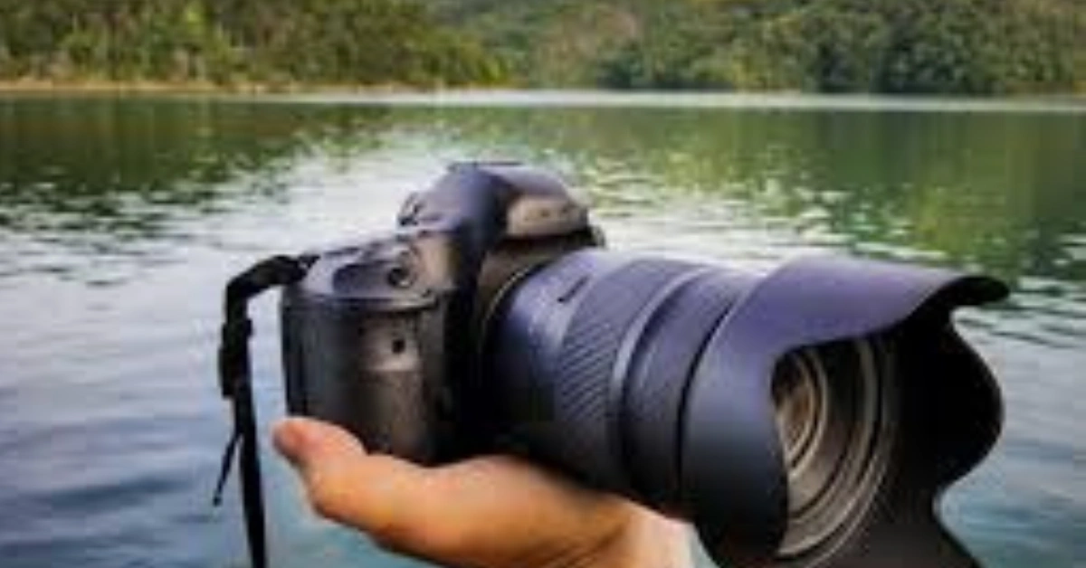 Lightroom For iOS Download Latest Version for iPhone, iPad, Mac in 2025 5 Features of Lightroom For iOS camera lens flaws